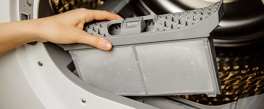 Signs Of A Clogged Dryer Lint Trap in St. Matthews, Kentucky